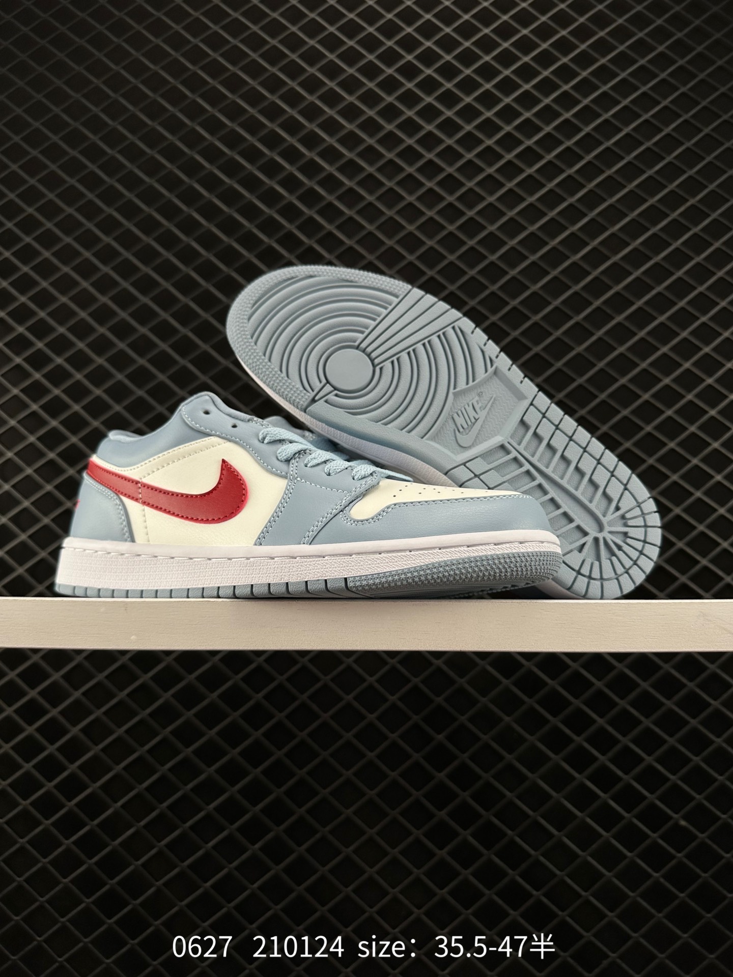 Air Jordan 1 Low AJ1